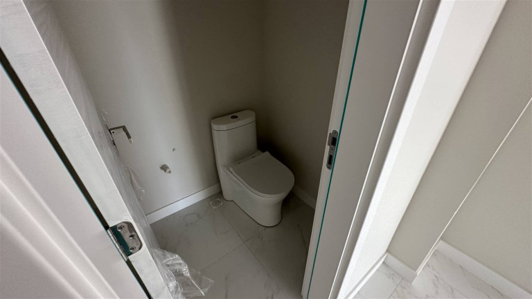Imagem Apartamento com 3 Quartos à Venda, 100 m² em Meia Praia - Itapema