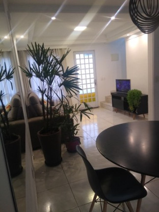 Imagem Casa de Condomínio com 2 Quartos à Venda, 64 m² em Vossoroca - Votorantim