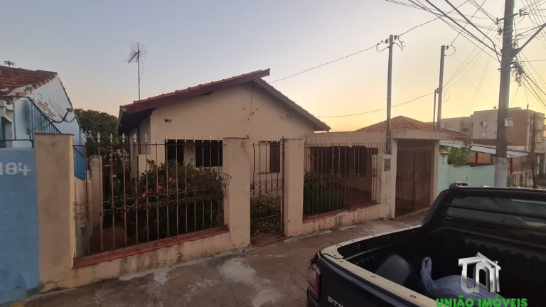 Imagem Casa com 3 Quartos à Venda, 90 m² em Vila Municipal - Bragança Paulista Imagem Casa com 3 Quartos à Venda, 90 m² em Vila Municipal - Bragança Paulista