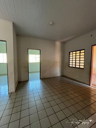 Imagem Casa com 2 Quartos à Venda, 180 m² em Residencial Solar Ville - Goiânia Imagem Casa com 2 Quartos à Venda, 180 m² em Residencial Solar Ville - Goiânia