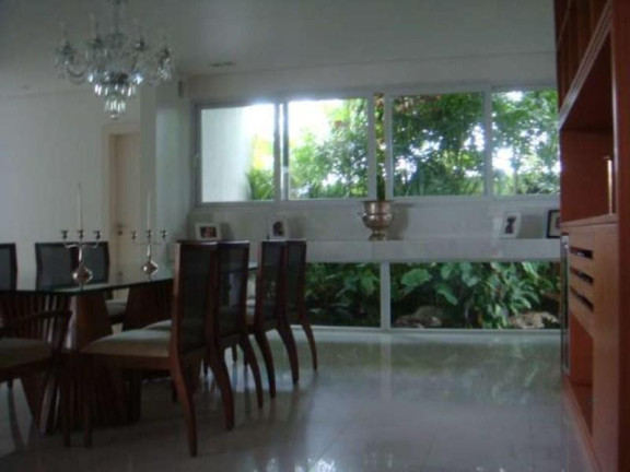Imagem Casa com 5 Quartos à Venda,  em Alphaville I - Salvador
