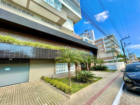 Apartamento com 2 Quartos à Venda, 75 m² em Bombas - Bombinhas