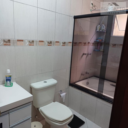 Imagem Casa com 3 Quartos à Venda, 140 m²