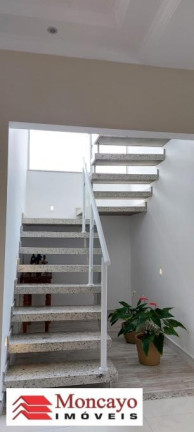 Imagem Sobrado com 4 Quartos à Venda, 360 m² em Jardim Britânia - Caraguatatuba Imagem Sobrado com 4 Quartos à Venda, 360 m² em Jardim Britânia - Caraguatatuba
