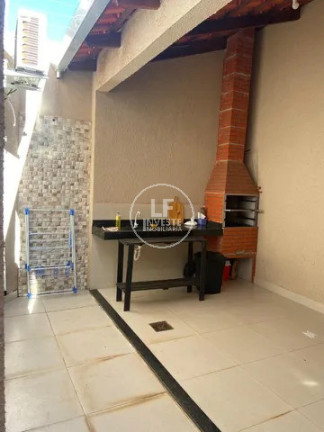 Imagem Casa com 2 Quartos à Venda,  em Da Vitória - Goiânia