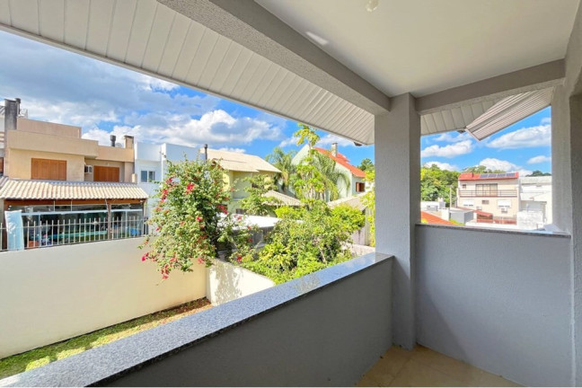 Imagem Casa com 3 Quartos à Venda, 230 m² em Hípica - Porto Alegre Imagem Casa com 3 Quartos à Venda, 230 m² em Hípica - Porto Alegre