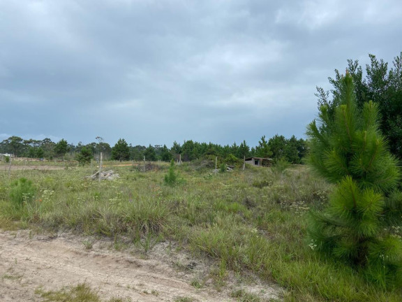 Terreno à Venda, 300 m² em Centro - Torres