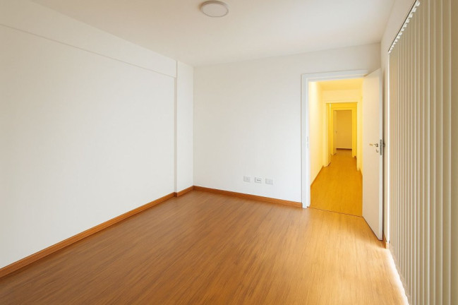 Imagem Apartamento com 1 Quarto à Venda, 63 m² em Portão - Curitiba