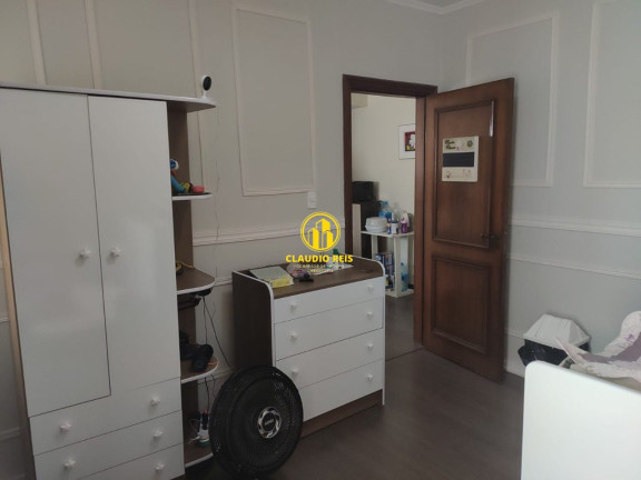 Imagem Sobrado com 4 Quartos à Venda, 250 m² em Jardim Petrópolis - São Paulo