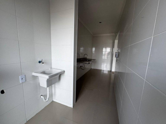 Imagem Apartamento com 2 Quartos à Venda, 67 m² em Mirim - Praia Grande