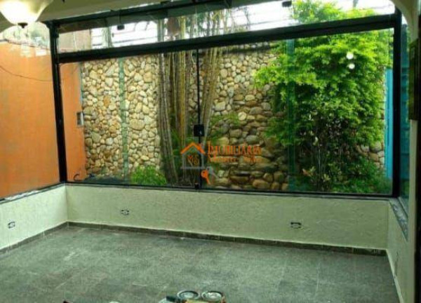 Imagem Sobrado com 3 Quartos à Venda, 200 m² em Vila Nova Bonsucesso - Guarulhos