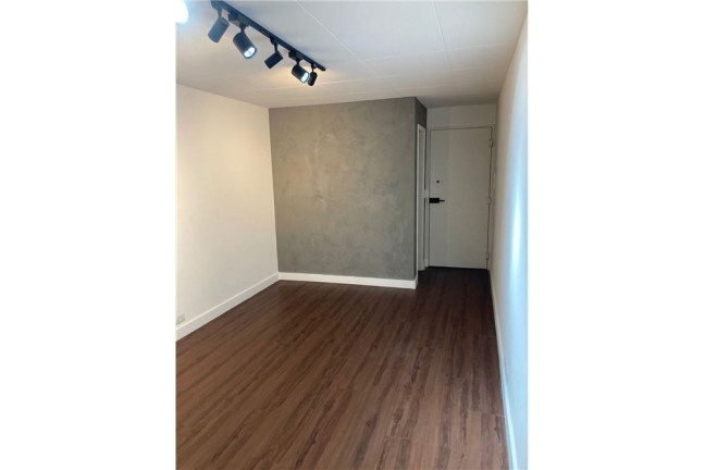 Sala Comercial à Venda,  em Jardim Paulistano - São Paulo