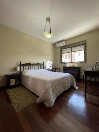 Imagem Apartamento com 3 Quartos à Venda, 93 m² em Centro - Santa Maria
