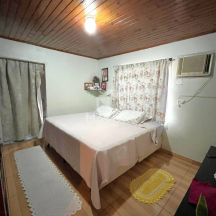Imagem Casa com 3 Quartos à Venda, 297 m² em Barra Do Rio Cerro - Jaraguá Do Sul