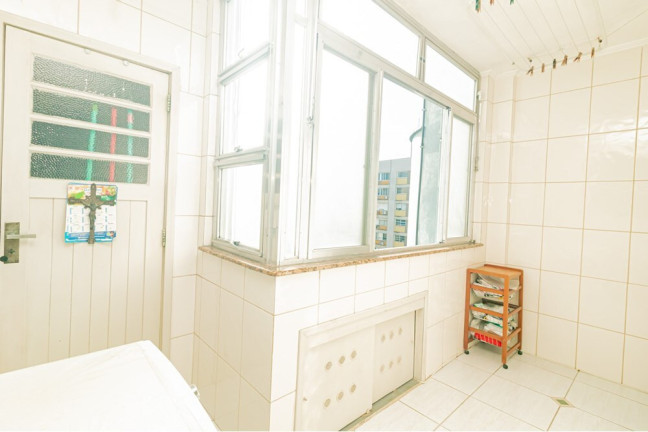 Imagem Apartamento com 4 Quartos à Venda, 155 m² em Independência - Porto Alegre Imagem Apartamento com 4 Quartos à Venda, 155 m² em Independência - Porto Alegre
