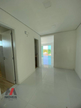 Imagem Casa com 4 Quartos à Venda, 277 m² em Cidade Alpha - Eusébio