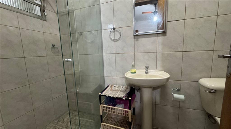 Imagem Casa com 2 Quartos à Venda, 10 m² em Maracanã - Praia Grande Imagem Casa com 2 Quartos à Venda, 10 m² em Maracanã - Praia Grande