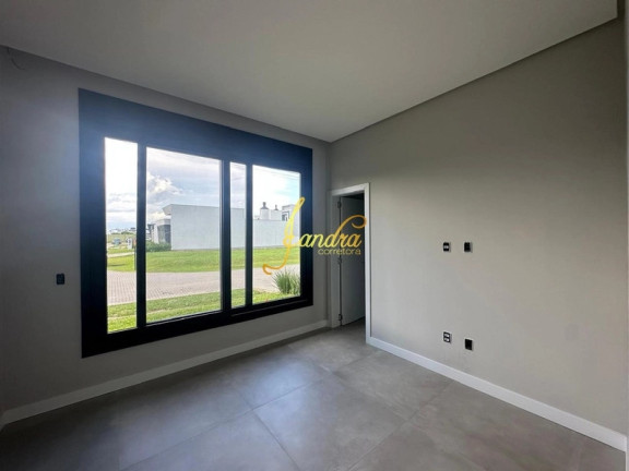 Imagem Casa de Condomínio com 4 Quartos à Venda, 147 m² em Centro - Xangri-la