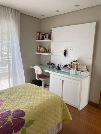 Imagem Casa com 4 Quartos à Venda, 270 m² em Alphaville - Santana De Parnaíba Imagem Casa com 4 Quartos à Venda, 270 m² em Alphaville - Santana De Parnaíba