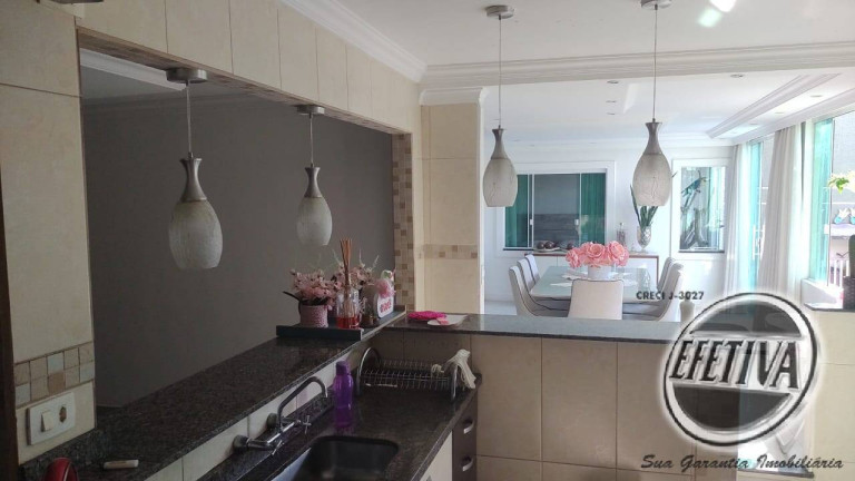 Imagem Casa com 5 Quartos à Venda, 400 m² em Cajuru - Curitiba