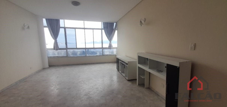 Apartamento com 3 Quartos à Venda, 160 m² em Itararé - São Vicente
