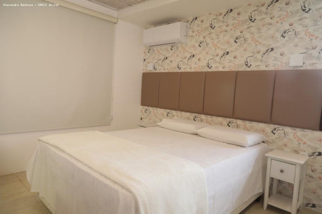 Imagem Casa com 5 Quartos à Venda, 480 m² em Muro Alto - Ipojuca