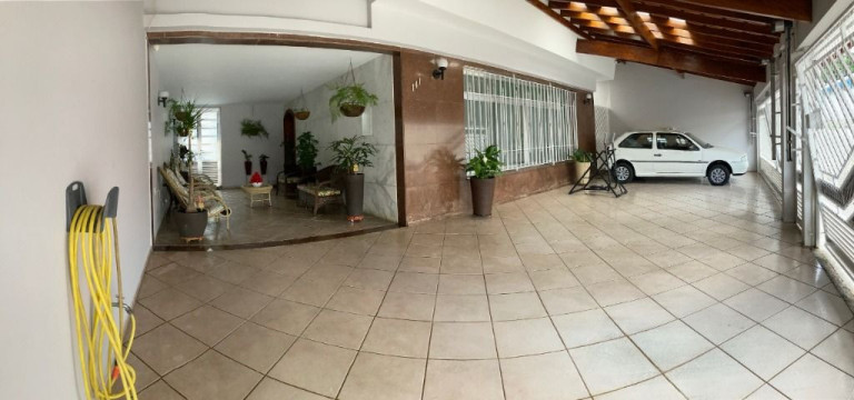 Casa com 3 Quartos à Venda, 309 m² em Vila Milton - Guarulhos