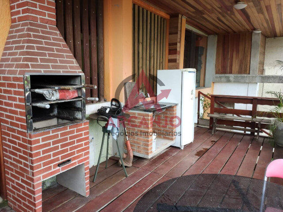 Imagem Casa com 3 Quartos à Venda, 186 m² em Samambaia - Mairiporã Imagem Casa com 3 Quartos à Venda, 186 m² em Samambaia - Mairiporã