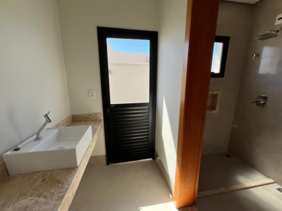 Imagem Casa com 3 Quartos à Venda, 317 m² em Condomínio Belvedere Ii - Cuiabá Imagem Casa com 3 Quartos à Venda, 317 m² em Condomínio Belvedere Ii - Cuiabá