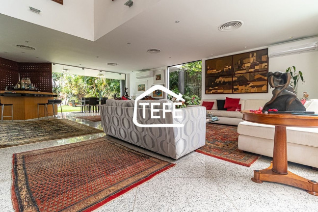 Imagem Casa com 6 Quartos à Venda, 780 m² em Barra Da Tijuca - Rio De Janeiro