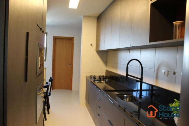Imagem Apartamento com 3 Quartos à Venda, 140 m² em Santa Mônica - Feira De Santana Imagem Apartamento com 3 Quartos à Venda, 140 m² em Santa Mônica - Feira De Santana
