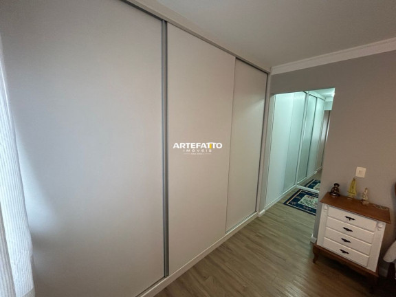 Imagem Casa de Condomínio com 4 Quartos à Venda, 215 m² em Interlagos - São Paulo