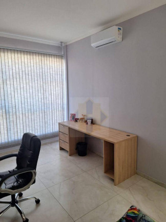 Imagem Sala Comercial à Venda, 215 m² em Bairro Alto Pereque - Porto Belo Imagem Sala Comercial à Venda, 215 m² em Bairro Alto Pereque - Porto Belo