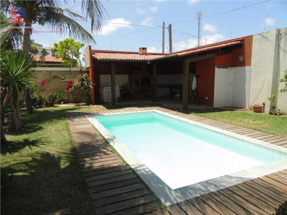 Imagem Casa com 3 Quartos à Venda, 235 m² em Capim Macio - Natal Imagem Casa com 3 Quartos à Venda, 235 m² em Capim Macio - Natal