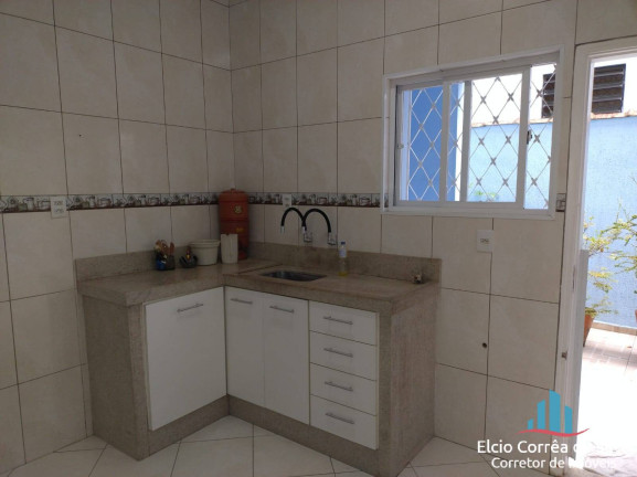 Imagem Casa com 2 Quartos à Venda, 105 m² em Embaré - Santos
