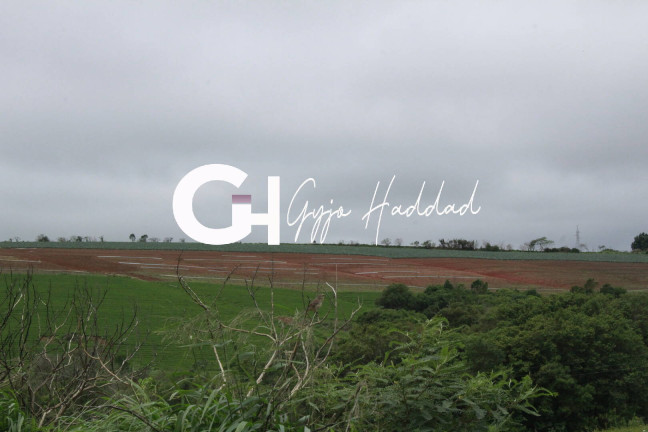 Imagem Terreno à Venda, 14 m² em Piedade Imagem Terreno à Venda, 14 m² em Piedade