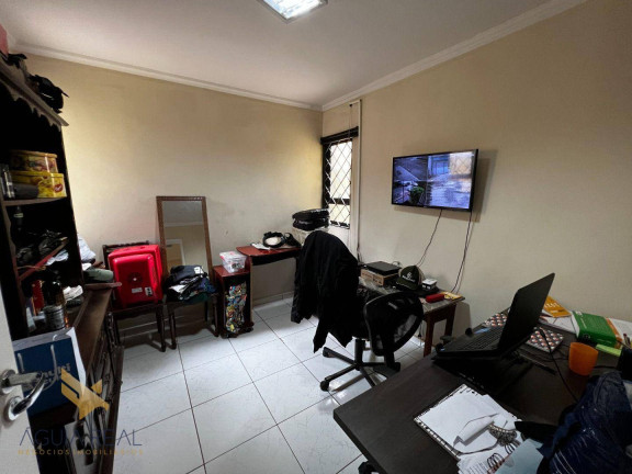 Imagem Sobrado com 4 Quartos à Venda, 259 m² em Itanhangá Park - Campo Grande