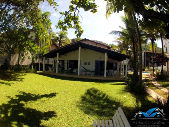 Casa com 8 Quartos à Venda, 500 m² em Enseada - Ubatuba