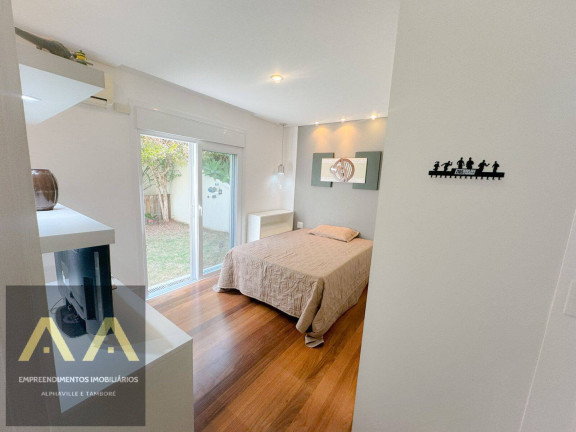 Imagem Casa com 4 Quartos à Venda, 450 m² em Alphaville - Santana De Parnaíba Imagem Casa com 4 Quartos à Venda, 450 m² em Alphaville - Santana De Parnaíba