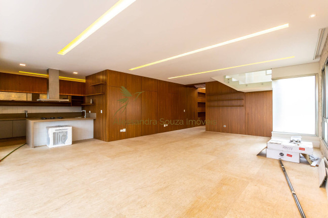 Imagem Casa com 4 Quartos à Venda, 571 m² em Centro Comercial Jubran - Barueri Imagem Casa com 4 Quartos à Venda, 571 m² em Centro Comercial Jubran - Barueri