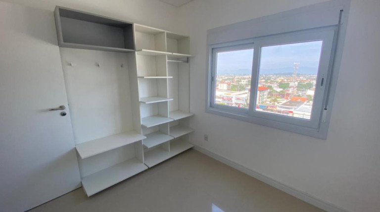 Imagem Apartamento com 2 Quartos à Venda, 79 m² em Centro - Capao Da Canoa