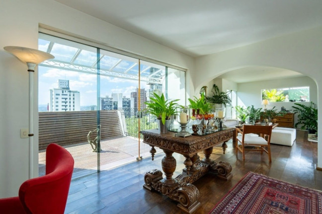 Imóvel com 4 Quartos à Venda, 576 m² em Vila Andrade - São Paulo