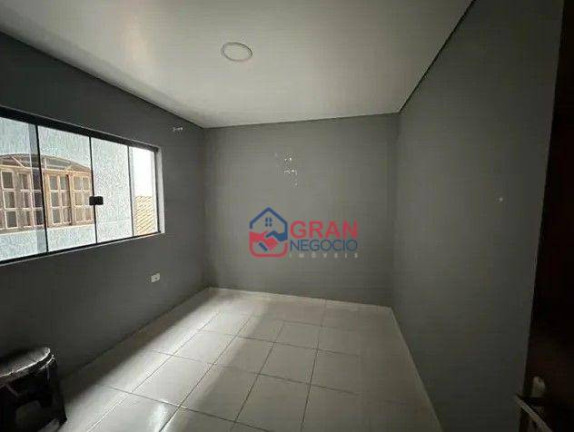 Imagem Sobrado com 4 Quartos à Venda, 250 m² em Sítio Cercado - Curitiba Imagem Sobrado com 4 Quartos à Venda, 250 m² em Sítio Cercado - Curitiba