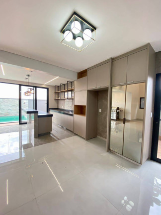 Imagem Sobrado com 3 Quartos à Venda, 312 m² em Jardim Cristal - Aparecida De Goiânia