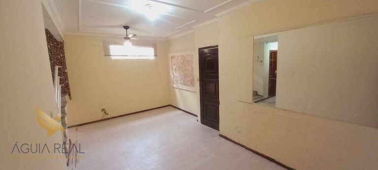 Imagem Sobrado com 3 Quartos à Venda, 215 m² em Jardim Paulista - Campo Grande