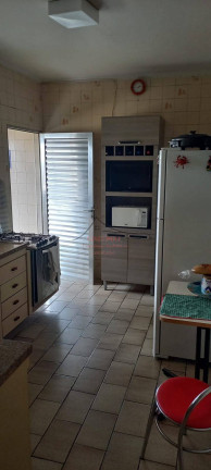 Imagem Casa com 5 Quartos à Venda, 330 m² em Jardim Paraguaçu - São Paulo