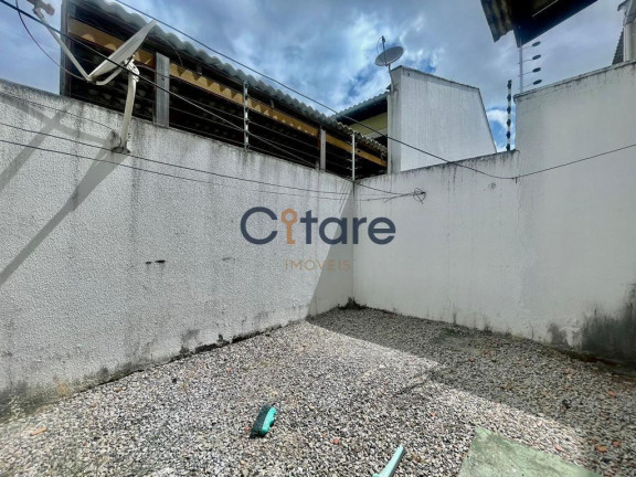 Imagem Casa com 3 Quartos à Venda, 148 m² em Jangurussu - Fortaleza