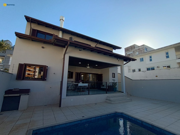 Imagem Casa com 4 Quartos à Venda, 220 m² em Córrego Grande - Florianópolis Imagem Casa com 4 Quartos à Venda, 220 m² em Córrego Grande - Florianópolis