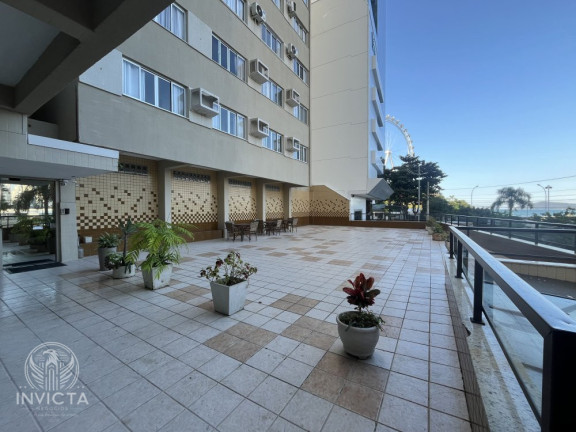 Imagem Apartamento com 3 Quartos à Venda, 110 m² em Pioneiros - Balneário Camboriú