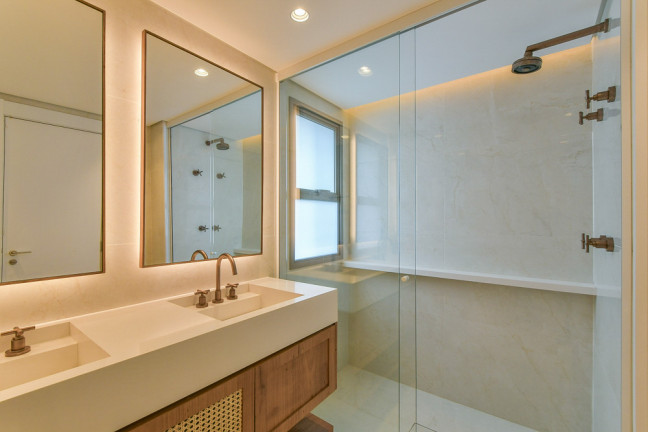 Imagem Apartamento com 3 Quartos à Venda, 149 m² em Moema - São Paulo Imagem Apartamento com 3 Quartos à Venda, 149 m² em Moema - São Paulo